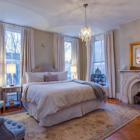 Akwaaba Mansion Bed & Breakfast Ню Йорк Екстериор снимка
