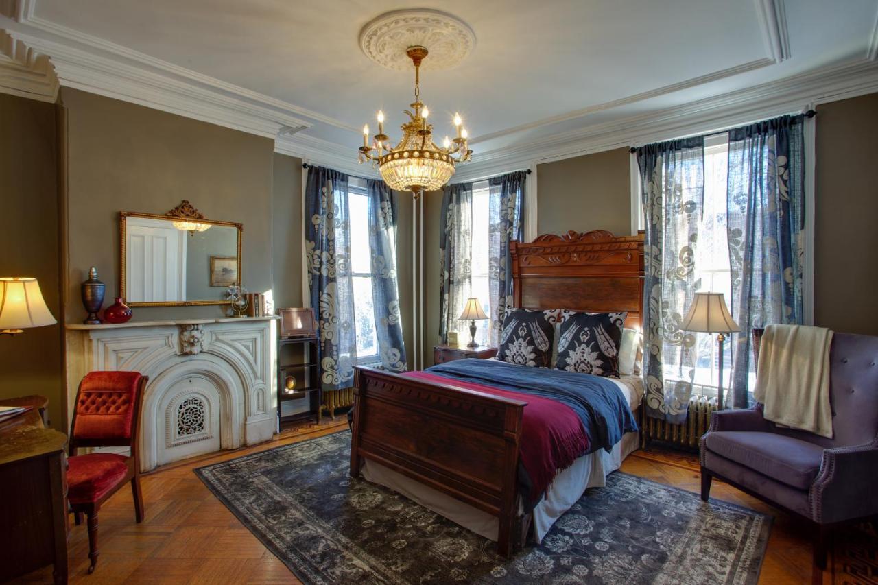 Akwaaba Mansion Bed & Breakfast Ню Йорк Екстериор снимка